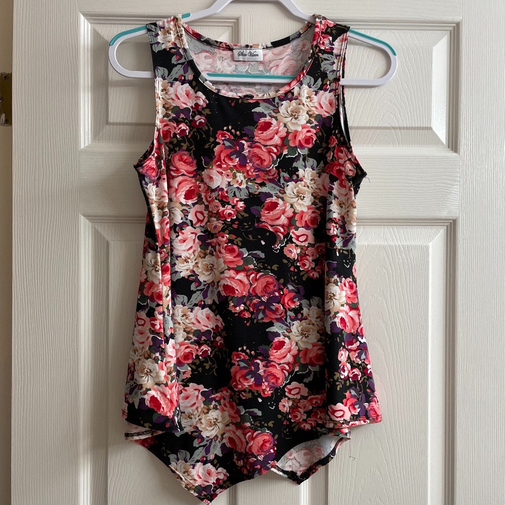 Star Vixen Women's Sleeveless Top Medium Floral V-Bottom Hem